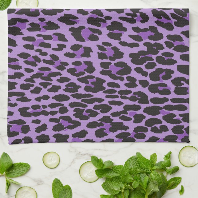 Leopard Print, Leopard Spots, Lila Leopard Kökshandduk (Vikta)