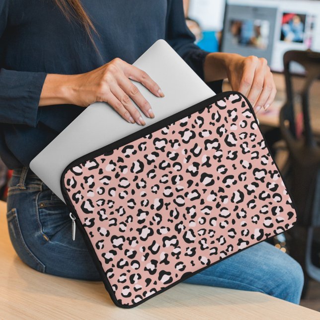 Leopard Print, Leopard Spots, Rosa Leopard Laptop Fodral (Skapare uppladdad)