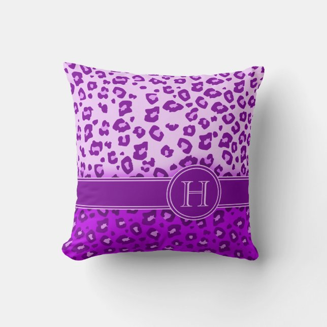 Leopard print lila monogram dekorativ kudde (Framsida)