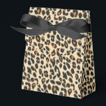 Leopard Print Presentaskar<br><div class="desc">Den här partyrans favoritruta visas i ett modernt safari leopard. Färg av beige och bruna toner. Anpassa det här objektet eller köp som det visas. Lagrar-bild</div>