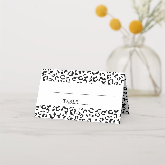 Leopard Print, Spots, Black and White, Bröllop Placeringskort (Framsida)