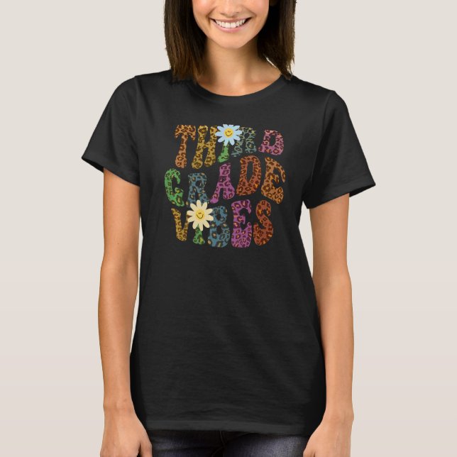 Leopard Print TRED KLASS VIBES Lärare Peace Kärlek T Shirt (Framsida)