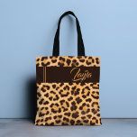 Leopard Print Vild Girly Mönster Personlig Namn Tygkasse<br><div class="desc">Den här moderna designen har en leopardutskrift mönster med personligen namn. Anpassa genom att redigera texten i textrutan. #leopard #leopardprint #vild #animal #mode #mode #stil #snyggt #tillbehör #tillbehör #handväskor #totebag #påsar #present #giftsforher #girly #personalizedgifts #feminin #trendig #chic #namn #</div>