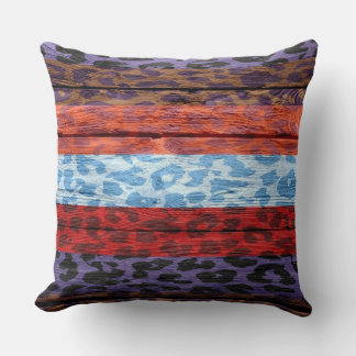 Leopard Print Vintage Wood Kudde