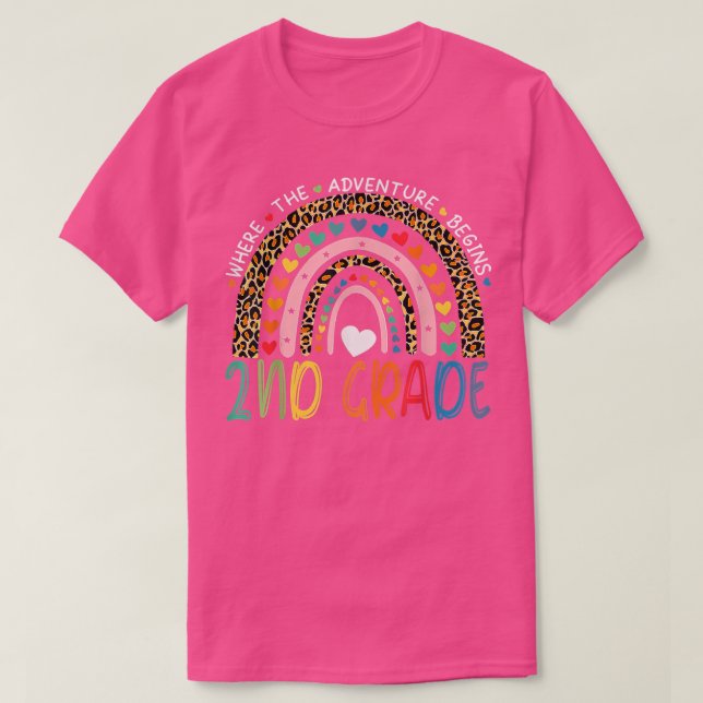 Leopard Rainbow 2:a Klass där Äventyr började T Shirt (Design framsida)