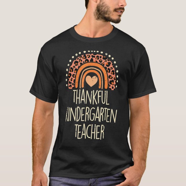Leopard Rainbow Thankul Kindergarten Teacher Tack T Shirt (Framsida)