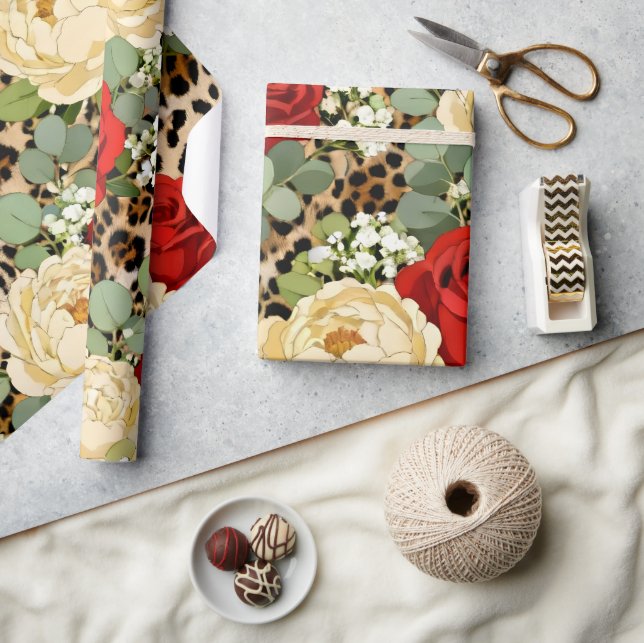 Leopard & Red Rose Mönster - Chic Blommig Djur Presentpapper (Hantverk)
