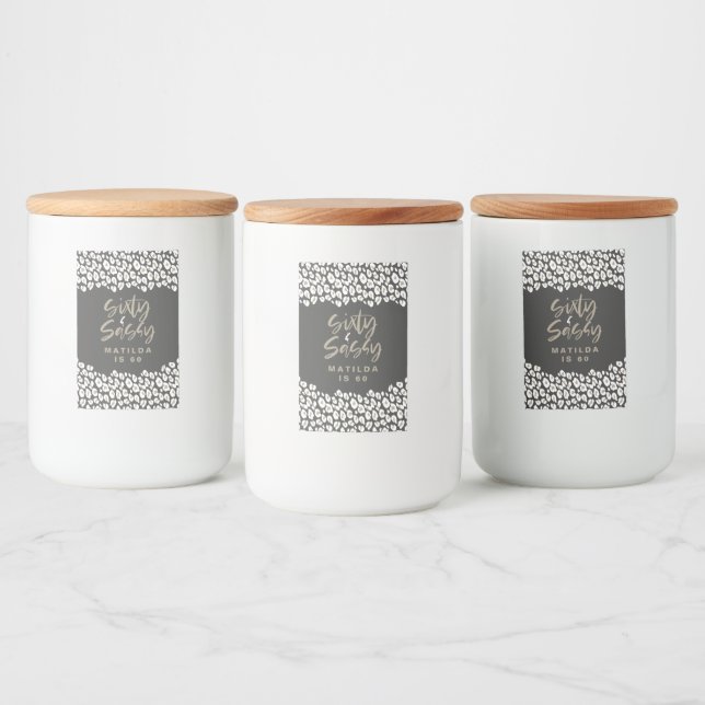 Leopard skriver sextio år och sassy 60 år mat etikett (Flaskor)