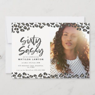 Leopard skriver sextio och sassy 60-årsfoto