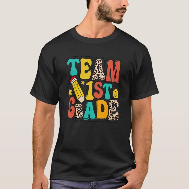 Leopard Team First Klass Back to school Hej Firors T Shirt (Framsida)