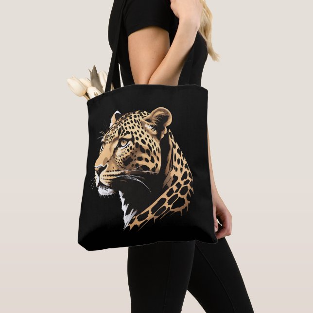 Leopardhuvud Tygkasse (Närbild)
