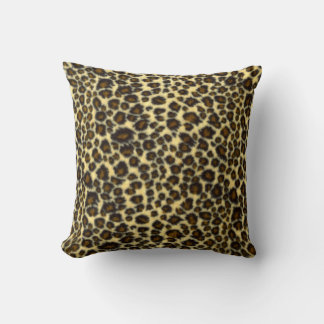 Leopardmönstrat kudd kudde