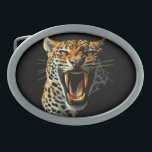 Leopards avrinningsanfall<br><div class="desc">Kraftfull Leopard Roaring attackerar porträtt nära med långvariga fläktar. Originalvektorillustration isolerad på vit Copyright BluedarkArt TheChameleonArt.</div>