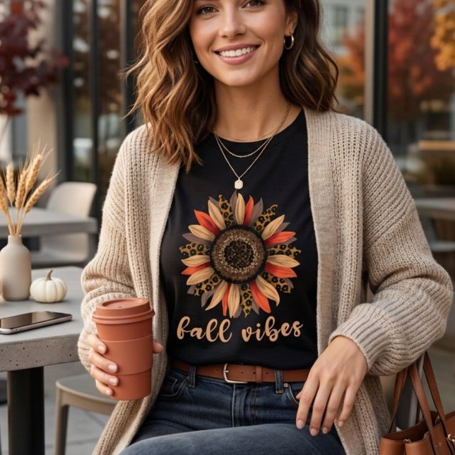 Leopardtryck Solros Höststämning Västerländsk Boho T Shirt (Skapare uppladdad)
