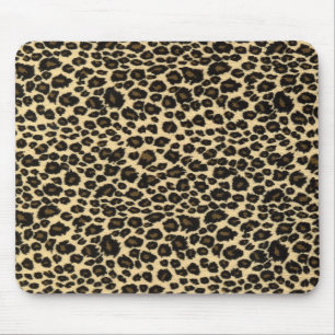 Leopardtryckmusen vadderar musmatta