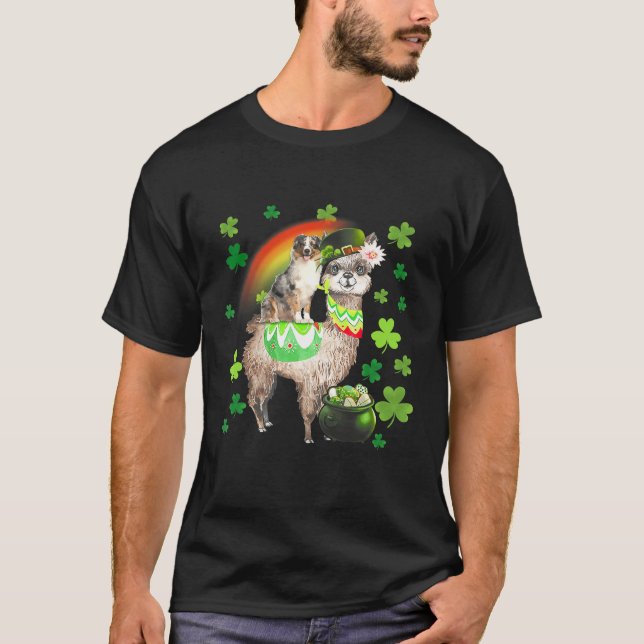 Leprechaun Australian shepherd Riding Llama St Pat T Shirt (Framsida)