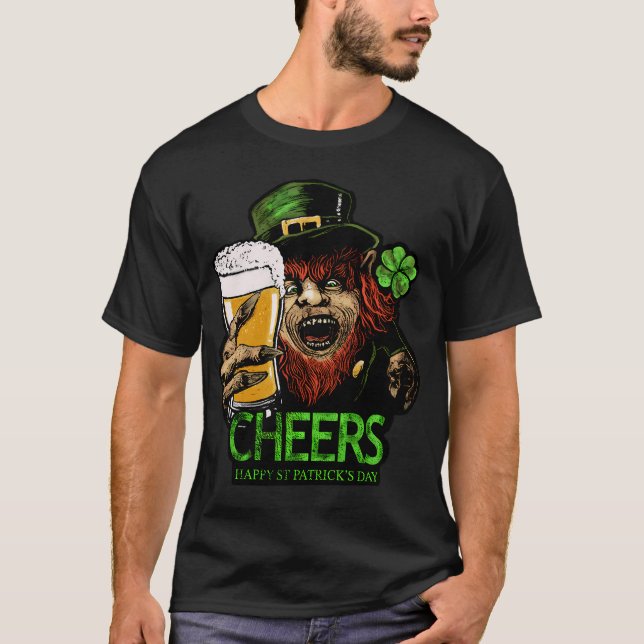 Leprechaun Cheers - St. Patrick's Day Skräcköl  T Shirt (Framsida)