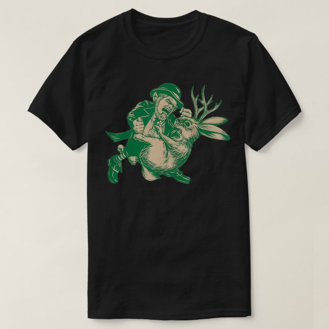 LEPRECHAUN Fighting JACKALOPE Funny Mythological B T Shirt (Design framsida)