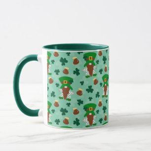 Leprechaun Gnomes med Klöver och Pots of Guld Mugg
