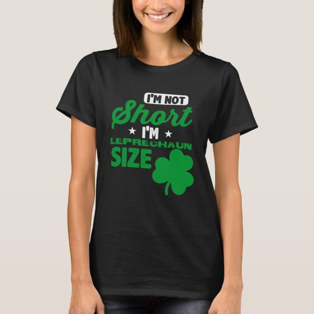 Leprechaun Kort Person St patricks day Drinking T Shirt (Framsida)