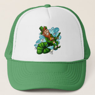 Leprechaun på en Shamrock-St patrick's day Keps