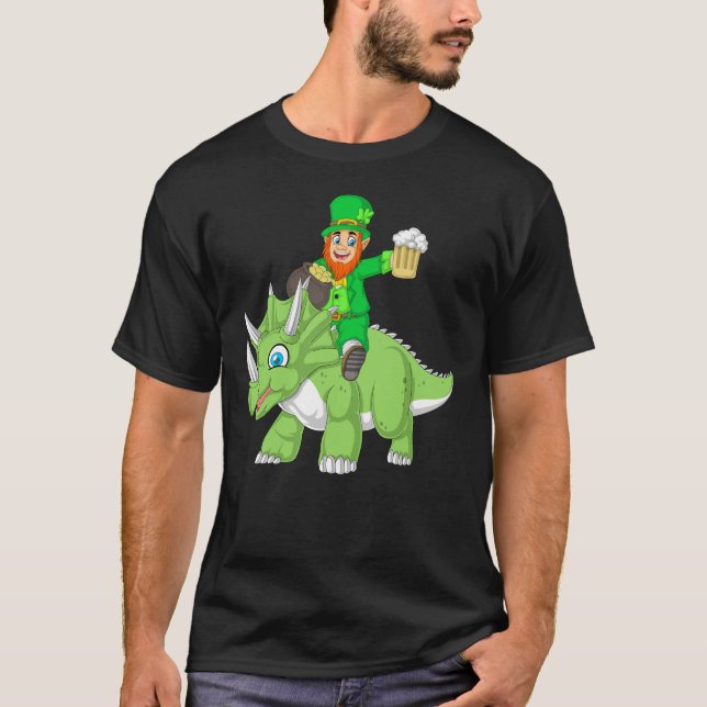 leprechaun ride Triceratops T Shirt (Framsida)