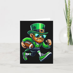 Leprechaun spelar fotbollssport St patricks day Kort