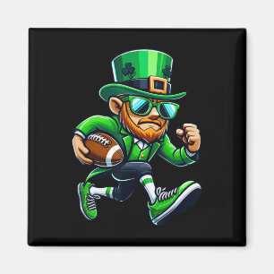 Leprechaun spelar fotbollssport St patricks day Magnet