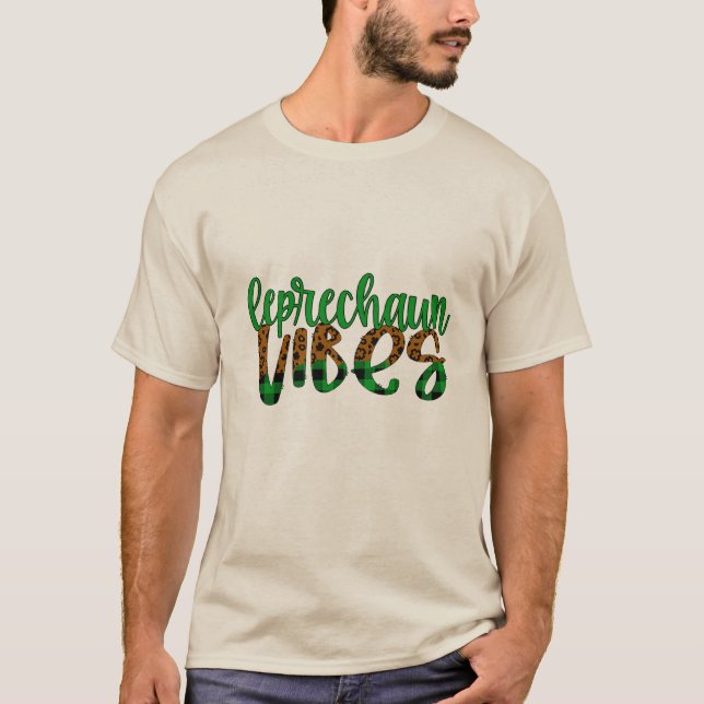 Leprechaun vibes t shirt (Framsida)