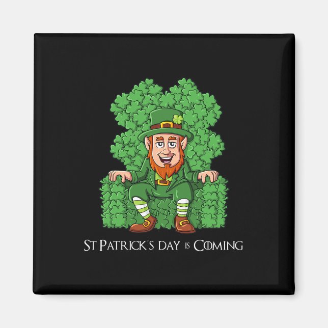 Leprechaun vid Klöver Throne St patricks day Boys  Magnet (Framsidan)