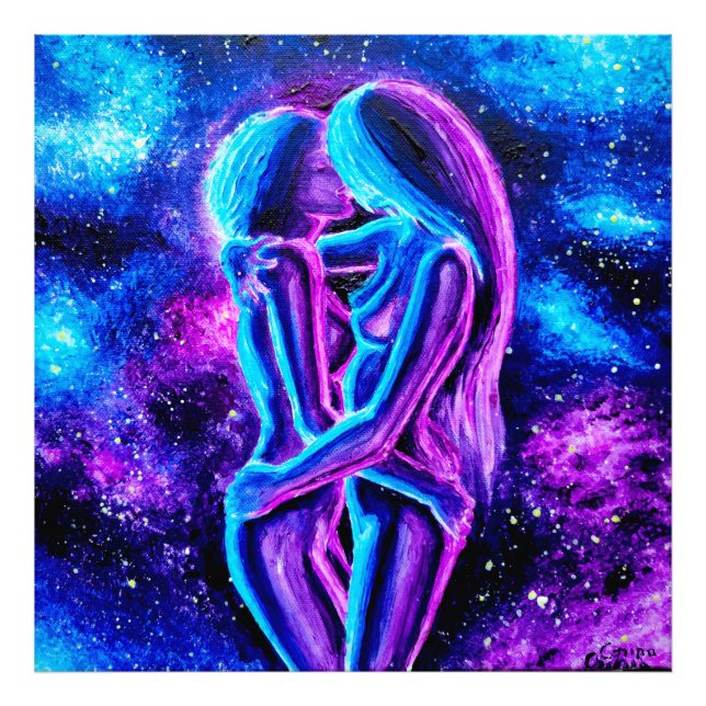 Lesbian kiss in blue and purple   fototryck (Framsidan)