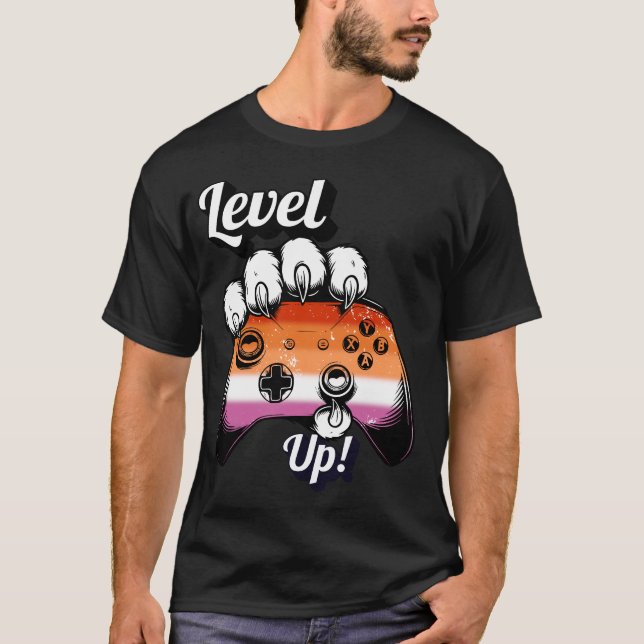 Lesbian Pride Level Up Tiger Paw Controller Shirt T (Framsida)