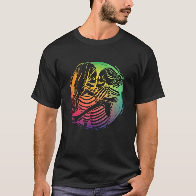 Lesbisk Ett par Lgbtq Pride Rainbow Flagga Skeleto T Shirt (Framsida)