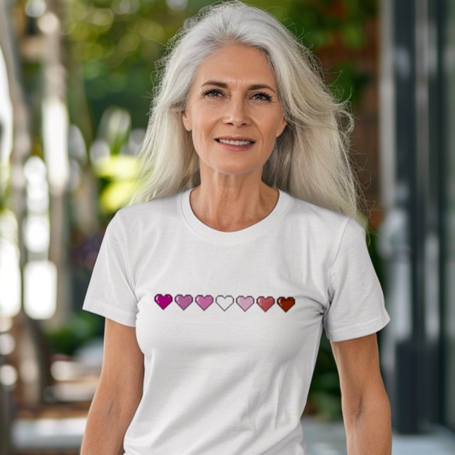 Lesbisk Flagga Pixel Heart T Shirt (Skapare uppladdad)