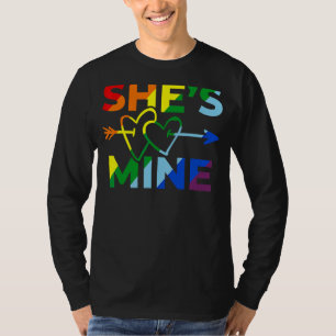 Lesbisk Hon är min jag är hennes matchande LGBT P T Shirt