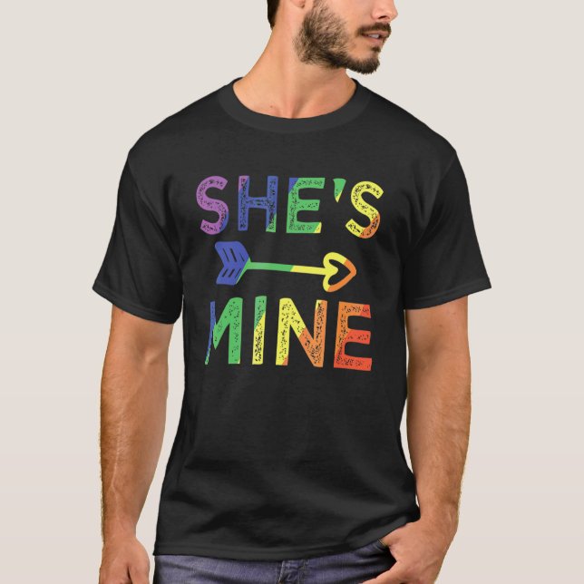 Lesbisk Hon är mitt matchande LGB Pride 1 T Shirt (Framsida)