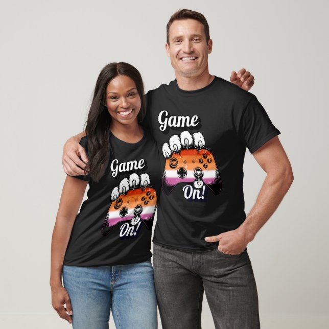 Lesbisk stolthet Game On Tiger Paw Controller Tröj T Shirt (Unisex)