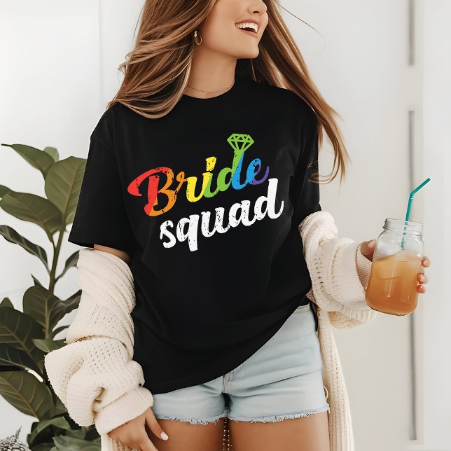 Lesbisken Regnbåge om HBT-Pride Bride Squad Bröllo T Shirt (Skapare uppladdad)