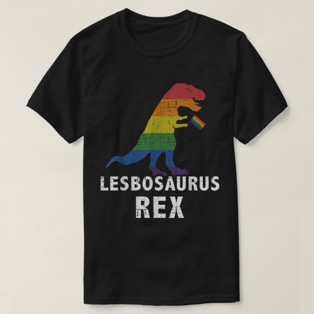 Lesbosaurus rex dinosaur in rainbow flagga for les t shirt (Design framsida)