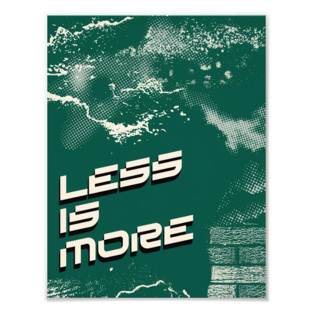 Less Is More – Minimalist Green & White Poster (Framsidan)