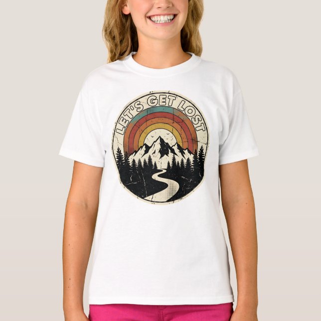 Let’s Get Lost Retro Mountain Adventure Outdoor T Shirt (Framsida)