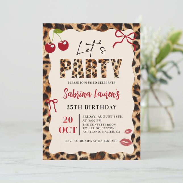 Let’s Party Leopard Cheetah Birthday Invitation Inbjudningar (Stående Fram)