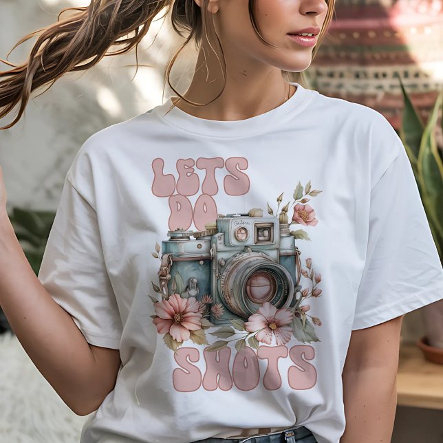 Let's Do Shots Photography T Shirt (Skapare uppladdad)
