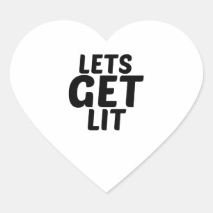 LETS FÅR LIT HJÄRTFORMAT KLISTERMÄRKE
