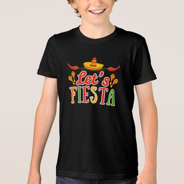 Let's Fiesta Cinco de Mayo T Shirt (Framsida)