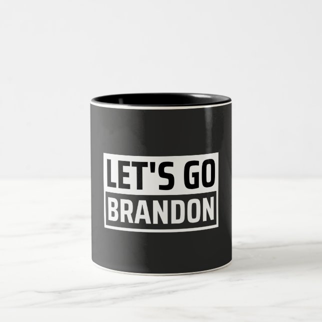 let's go brandon Två-Tonad mugg (Center)