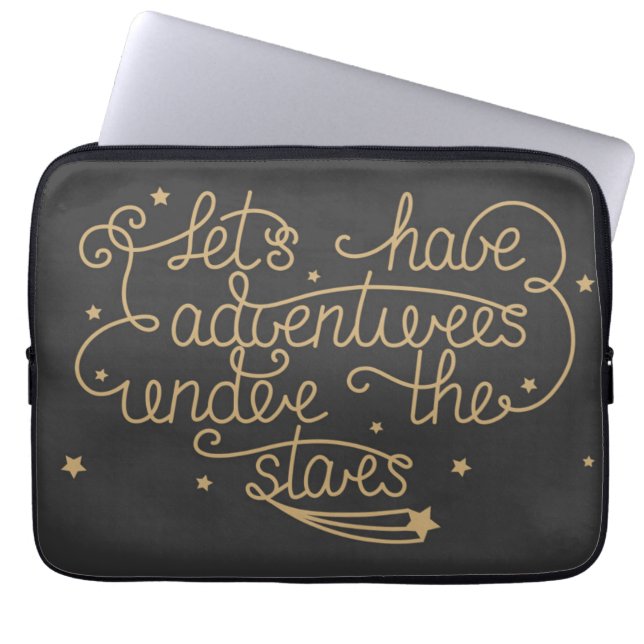 Lets har äventyr laptop sleeve (Framsidan)