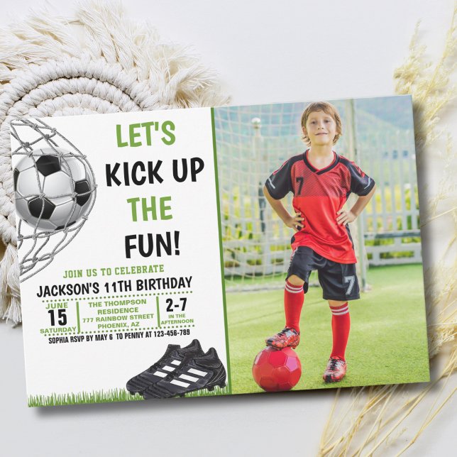 Let's Kick up the fun!, Funny Soccer Birthday Inbjudningar (Skapare uppladdad)