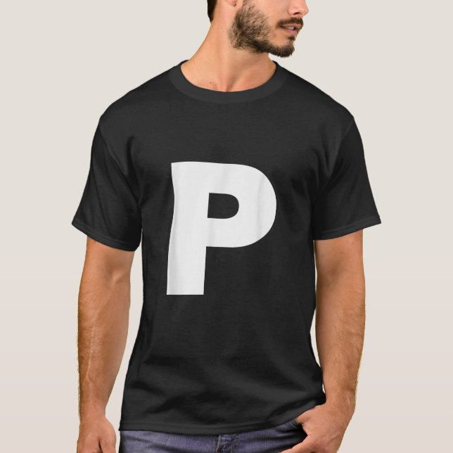 Letter P Capital Alphabet Monogram Initial  T Shirt (Framsida)