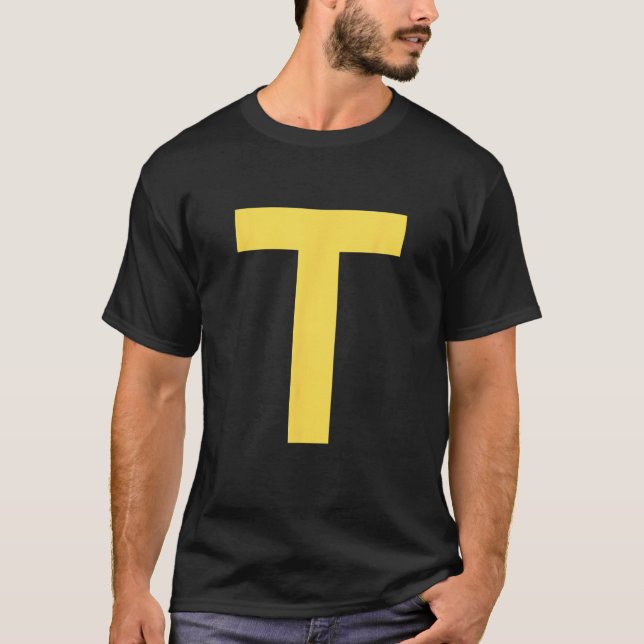 Letter T Funny Group Matching Halloween Costume  T Shirt (Framsida)
